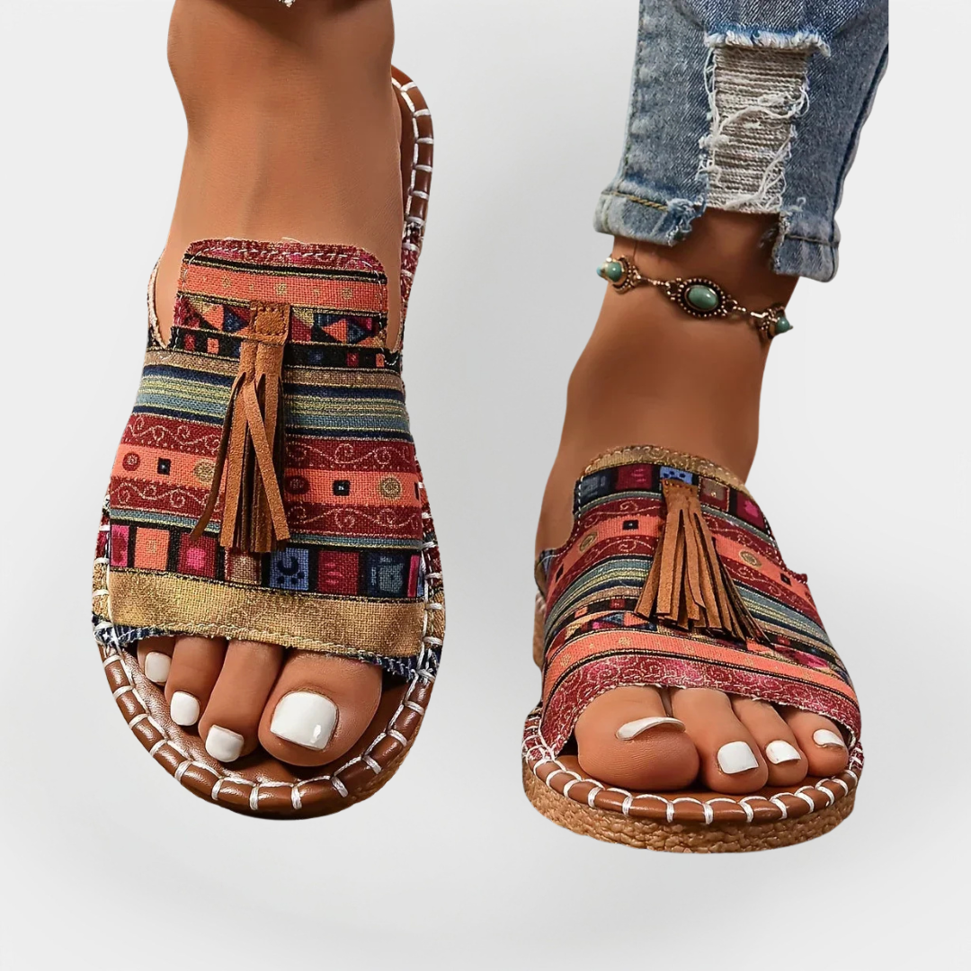 Sandalias impresionantes hechas a mano con flecos