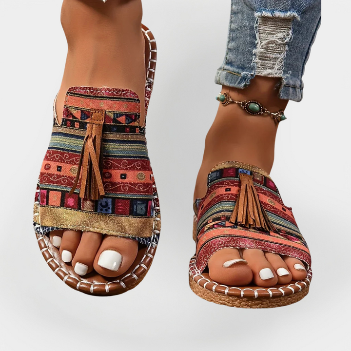 Sandalias impresionantes hechas a mano con flecos