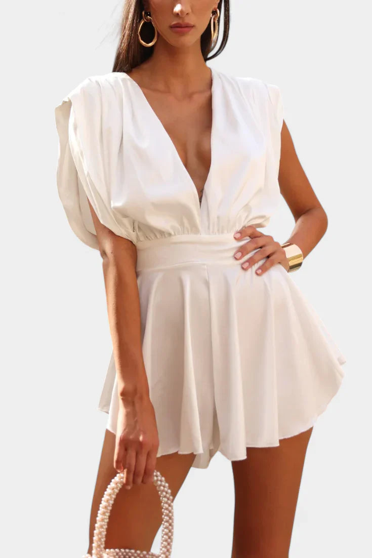 Rosalba Mono Corto con Escote Profundo y Cintura Definida